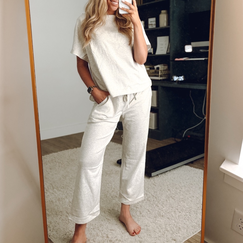 Light Gray Cream Lounge Set